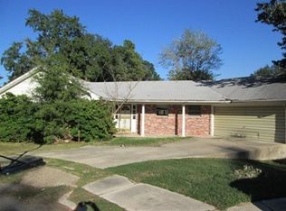 511 N Parkway Dr, El Dorado, AR 71730