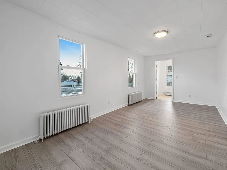 10 W Prospect St #2 — Photo 9