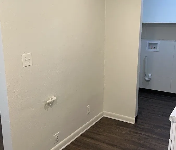 719 Wiltshire Blvd #1 — Photo 10