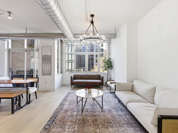 811 4th St NW, Washington, DC