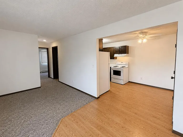 2717 N Washington St #4 — Photo 9