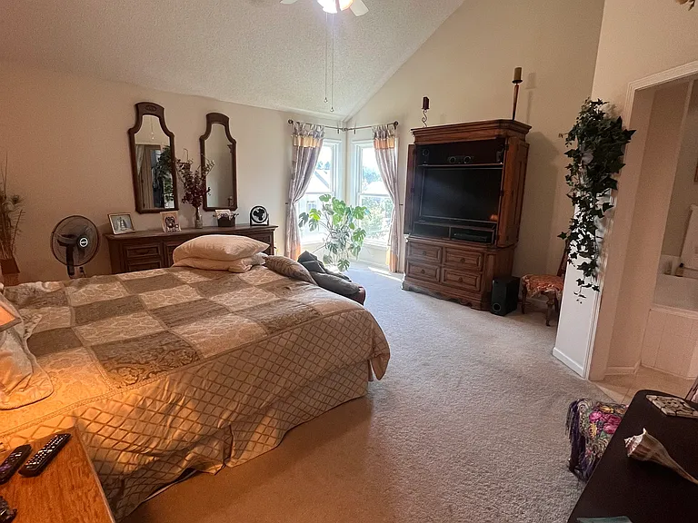 14725 S Greenwood St — Photo 32