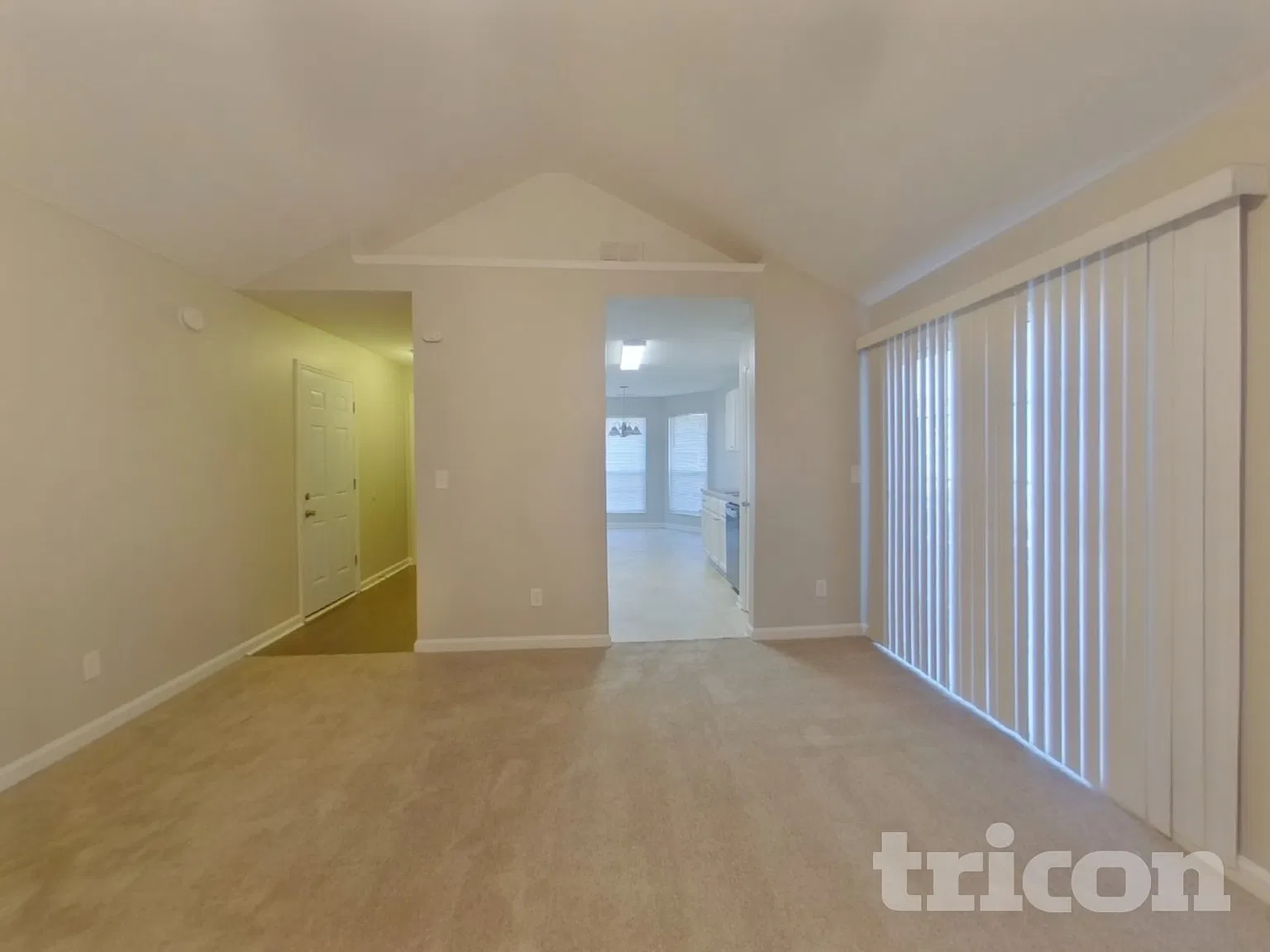 6367 Klondike River Road Lithonia GA — Photo 2
