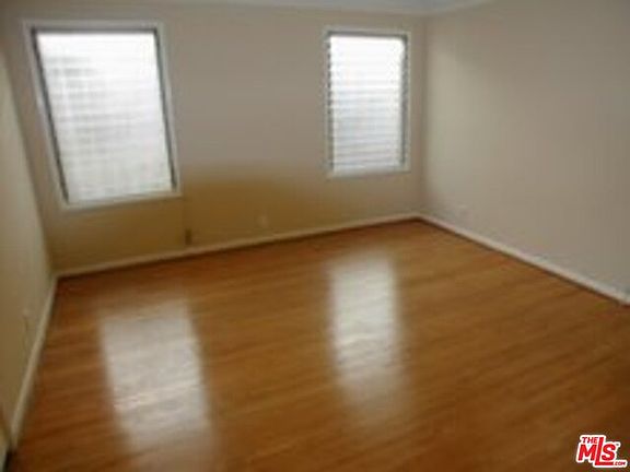 4th image of 1277 S Ridgeley Dr