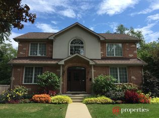 849 Sumac Rd, Highland Park, IL 60035