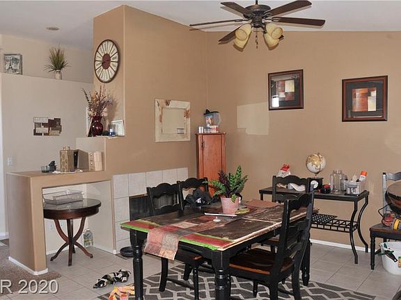 2nd image of 726 Cozy Canyon Dr