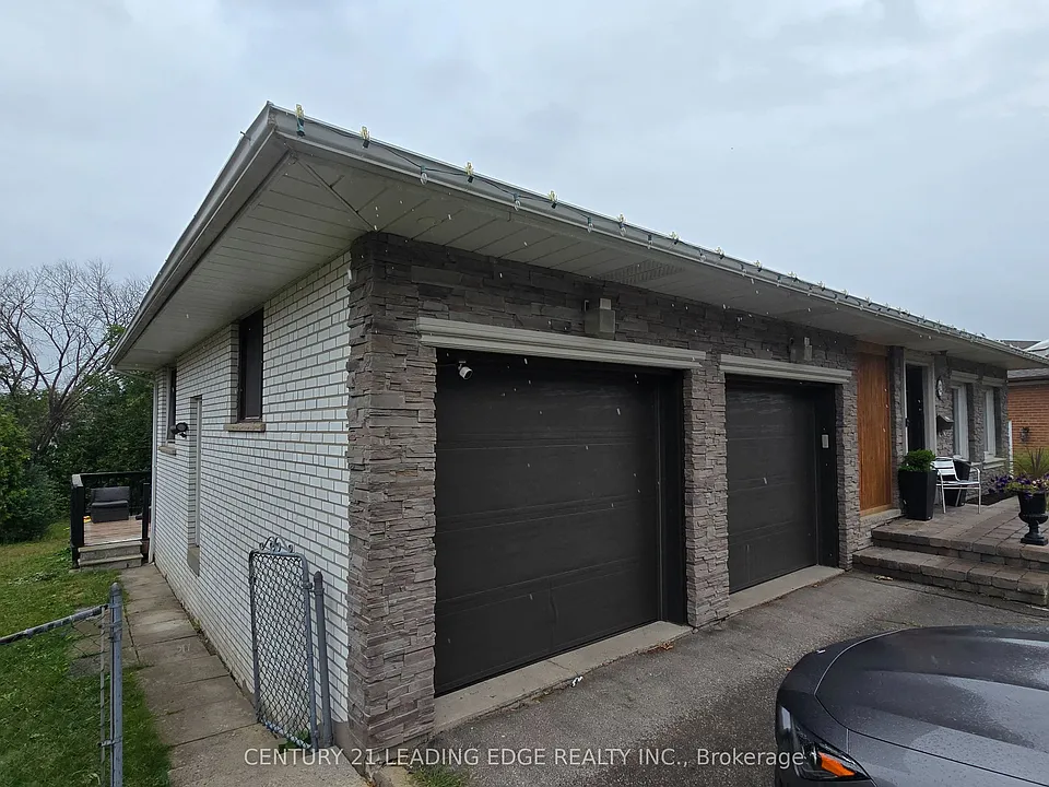 42 Arkona Dr #BASEMENT