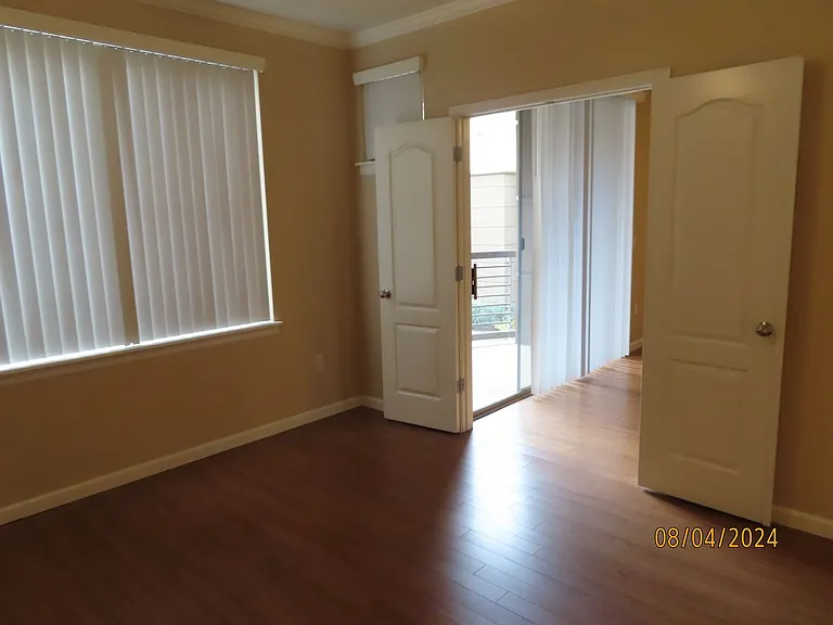 1701 E Colter St #222 — Photo 15