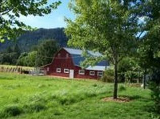 200 Quail Ln, Grants Pass, OR 97526