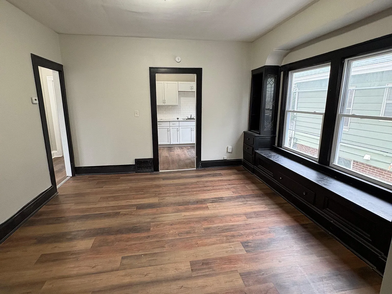 2 bed, 800 sqft, $985 — Photo 4