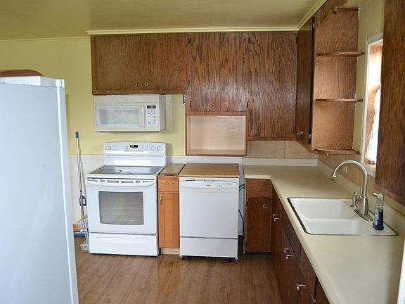 5th image of 2036 McKinleyville Ave