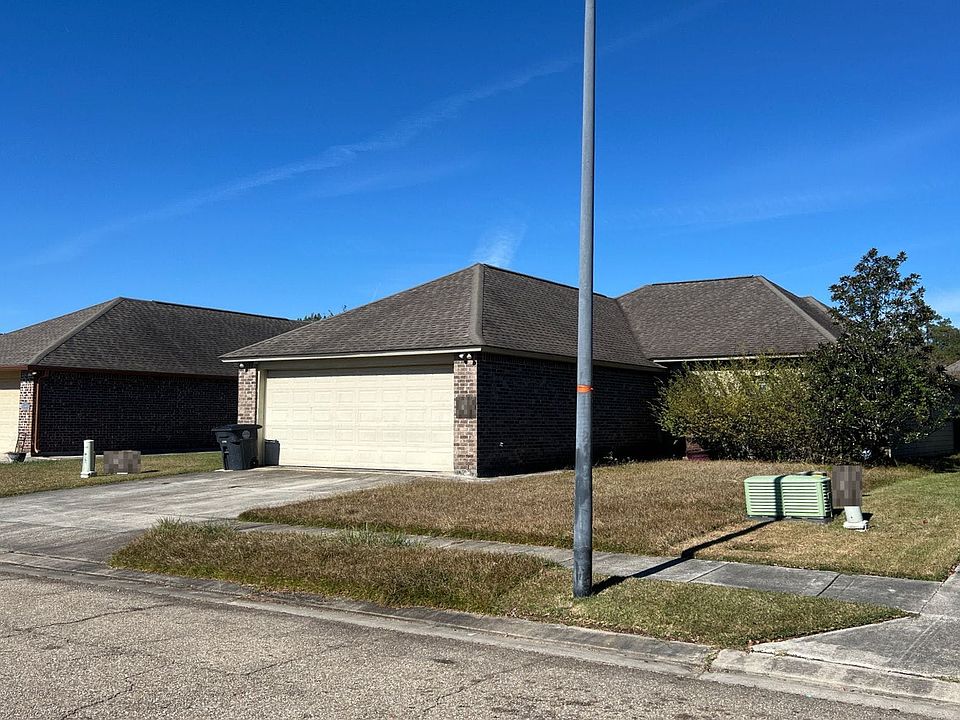 1st image of 17025 Glenwood Springs Dr