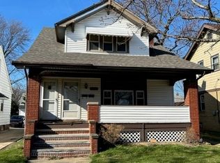 5616 Archmere Ave, Cleveland, OH 44144