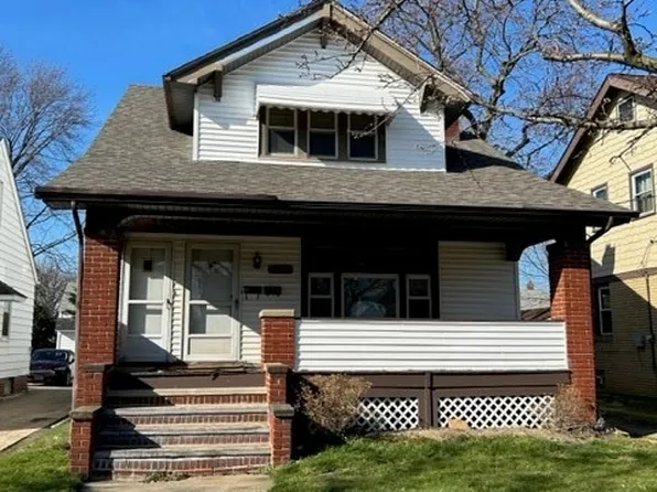 5616 Archmere Ave, Cleveland, OH 44144