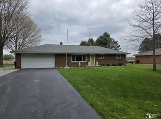 15830 Ida Center Rd, Petersburg, MI 49270