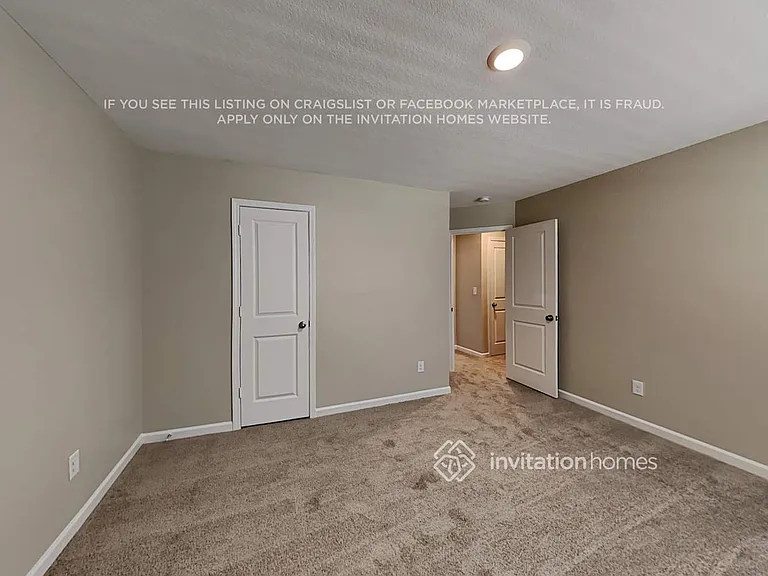 407 Vermeer Ct — Photo 12