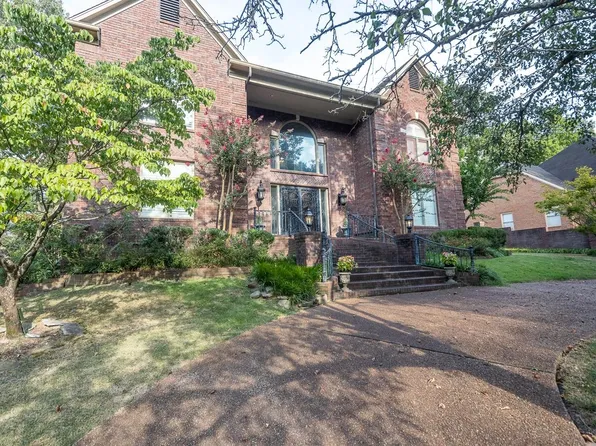 1984 Steeplebrook Dr, Cordova, TN 38016