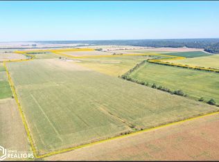 Sandridge Rd, Fieldon, IL 62031