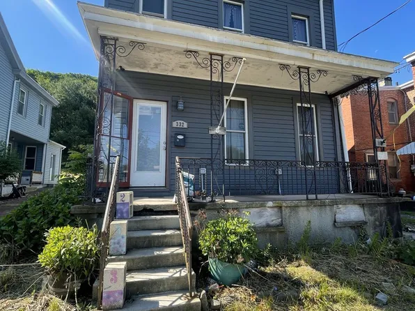 332 W Bacon St, Pottsville, PA 17901