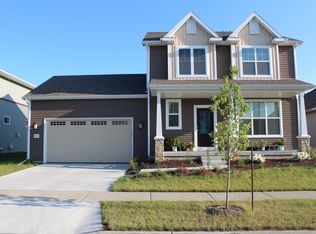 9627 Sweet Autumn Dr, Madison, WI 53593