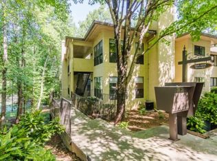 1002 Donegal SE, Smyrna, GA 30080