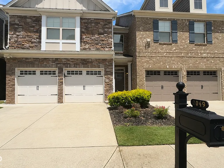 2049 Brightleaf Way #128 — Photo 1