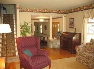 3820 Carriage House Dr, Camp Hill, PA 17011
