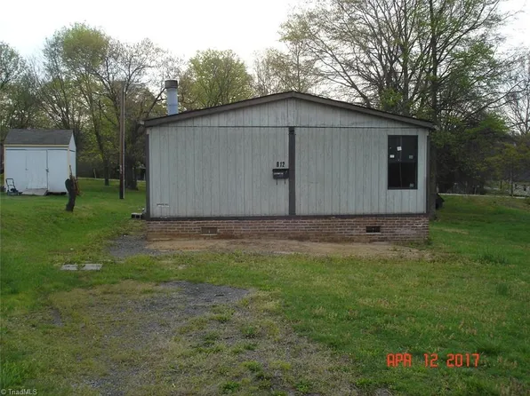 612 Hamlin St, Eden, NC 27288