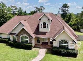 110 Camellia Cir, Flomaton, AL 36441