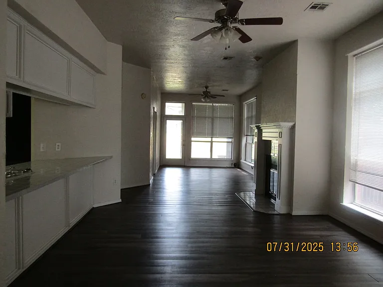 501 NW Fairway Villas Dr — Photo 4