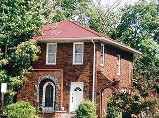 1257 N Main St, Akron, OH 44310