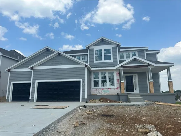 19524 W 116th Ct, Olathe, KS 66061