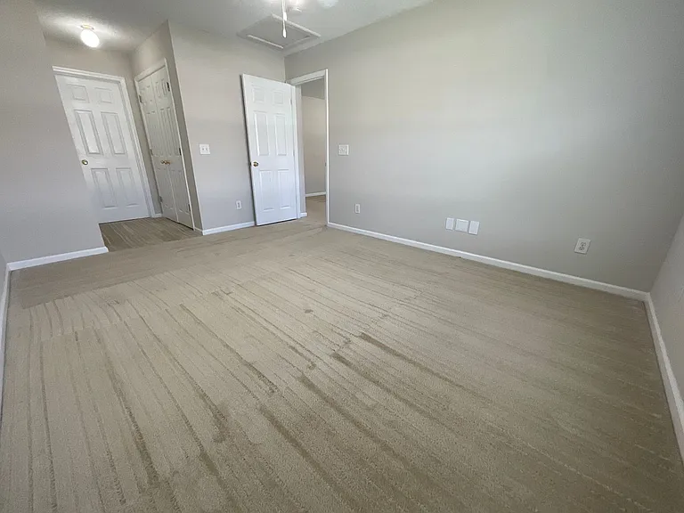 Meridian Park Apartments — Photo 75