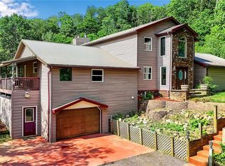 2035 Centerline Rd, Varysburg, NY 14167