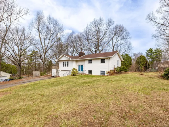 61 Pinewood Drive, Vernon, CT 06066