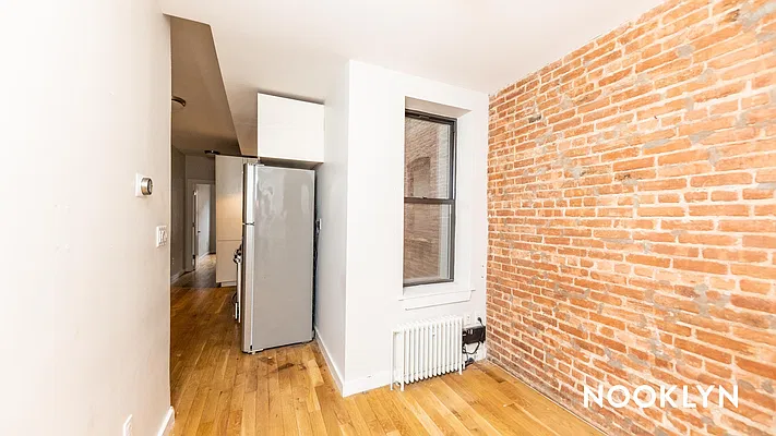 Rented by Nooklyn NYC LLC | media 9