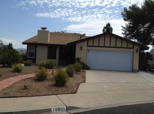 10661 Holborn Ct, Santee, CA 92071