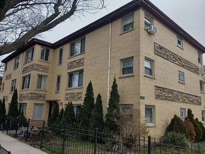 4258 W Lawrence Ave APT 3W, Chicago, IL, 60630