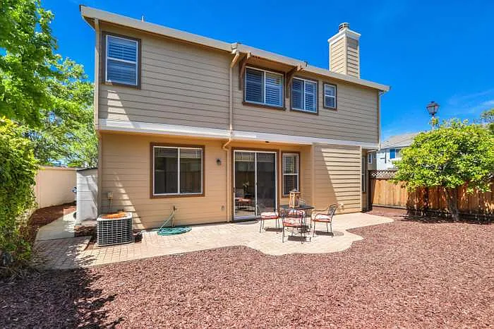 885 Windsor Hills Cir — Photo 23