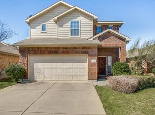 5925 Missy Ln, Fort Worth, TX 76131