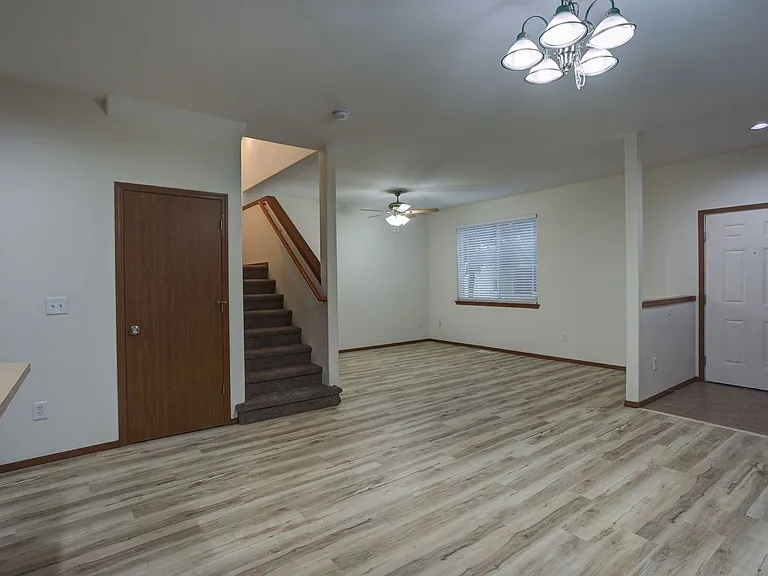 4628-4648 NE Lombard St — Photo 51