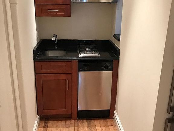 3rd image of 73 E 3rd St APT C4