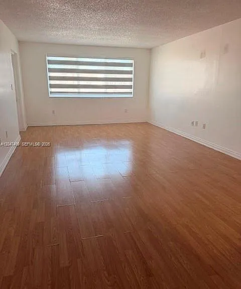 6930 Miami Gardens Dr #1-517 — Photo 5