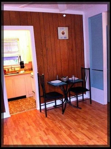 Entrance to kitchen