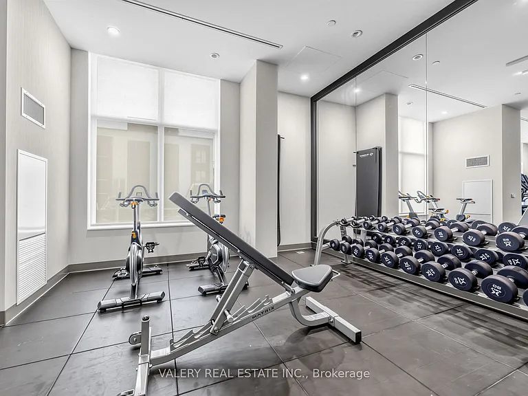500 Plains Rd E #Penthouse 01 — Photo 19
