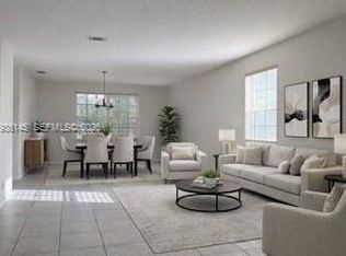 1140 Cedar Falls Dr, Weston, FL 33327