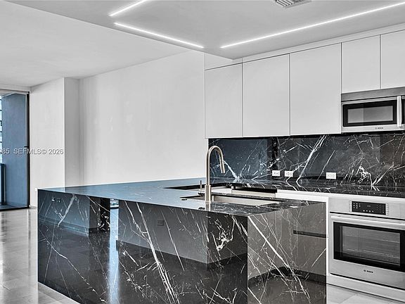 2nd image of 88 SW 7th St Suite 806