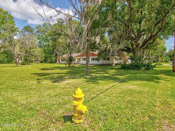 5th image of 25441 SW 5TH Avenue