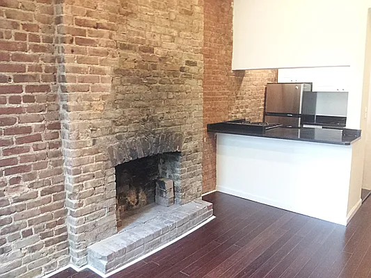 Sold by Big Apple NYC | media 16