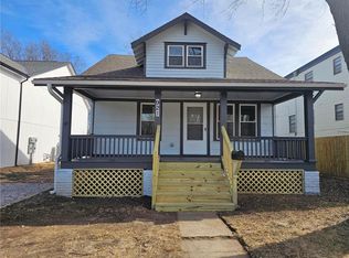 921 S Noland Rd, Independence, MO 64050